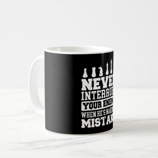 Kaas ontwerp met kaasbord voor schaakspeler koffiemok (Voorkant links)