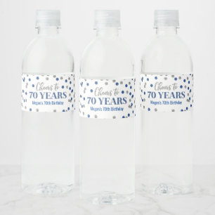 Kaas tot 70 jaar Blauwe Zilveren Confetti Birthday Waterfles Etiket