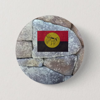 KABI WAS EEN ANCIENTE POLYGONALE STONE. RONDE BUTTON 5,7 CM