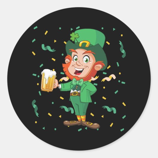 Kabouter drinkt bier St. Patrick's Day Ronde Sticker (Voorkant)