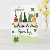 Kabouterfamilie St. Patrick's Day kaart (Gele Bloem)