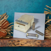 Kaders voor broodroosters en flessen voor bronzen  fotoplaat (Zijkant)