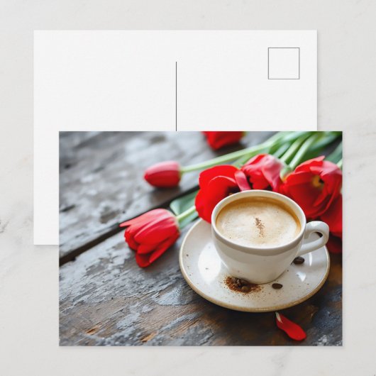 Kaffeetasse auf rustikalem Grund mit roten Tulpen Briefkaart (Voorkant / Achterkant)