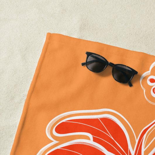 Kailua Hibiscus Hawaiian Engineered Floral — Oranj Strandlaken (In situ)