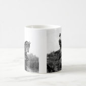 Kaiserin Elisabeth von Österreich zu Pferde Koffiemok (Center)