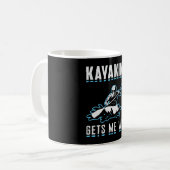 Kajakken Gets Me Nat Kajak Boot Zeilboot Koffiemok (Voorkant links)