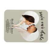 Kaki Beige Hart Foto Bruiloft Save the Date Magneet (Horizontaal)