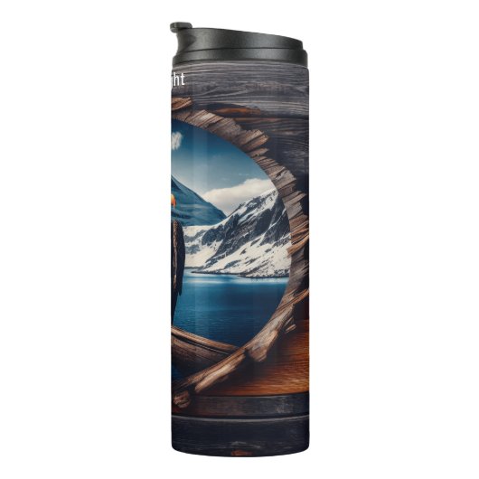 Kale Adelaar Ingelijst In Mountain Scene Thermosbeker (Geroteerd rechts)