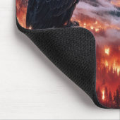 Kale Adelaar Kijkend naar een Mountain Wildfire Muismat (Hoek)