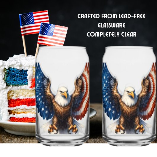 Kale adelaar met vleugels versierd in de Amerikaan Blikvorm Glas