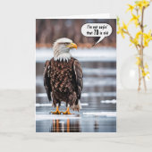 Kale adelaar op ijs voor 70e verjaardag kaart (Gele Bloem)