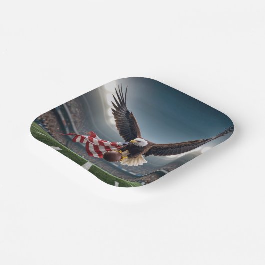 Kale Adelaar Vliegen Met Football En Vlag Papieren Bordje (Gebogen)