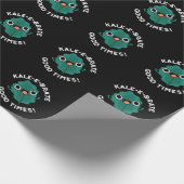 Kale-e-brate Good Times Funny Veggie Pun Dark BG Cadeaupapier (Hoek)
