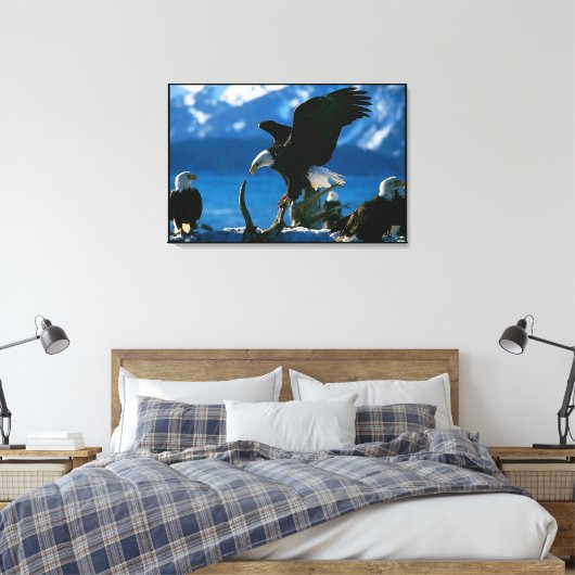 Kale Eagle op log verpakt Canvas Afdruk (Insitu (Slaapkamer))