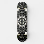 Kaleidoscope Gothic Skateboard (Voorkant)