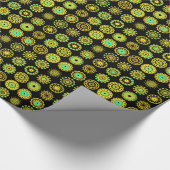 Kaleidoscopic 110714 - 16 Mandalas - on Black Cadeaupapier (Hoek)