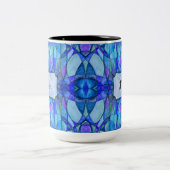 Kaleidoscopisch Abstract in Blues, gepersonaliseer Tweekleurige Koffiemok (Center)