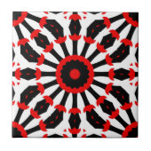 Kaleidoscopisch rood zwart wit mozaïekpatroon tegeltje (Voorkant)
