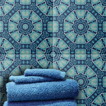 Kaleidoscopisch zacht blauw en Indigo geometrisch Tegeltje<br><div class="desc">Deze keramische tegel heeft een uniek, betoverend caleidoscopisch ontwerp. De ingewikkelde geometrische patronen ontvouwen zich in symmetrische harmonie, waardoor een boeiende visuele ervaring ontstaat. De tegel is versierd met een elegante mix van diepe blues en lichtere tinten, die creëer een opvallend contrast dat het oog naar het midden trekt. Elke...</div>