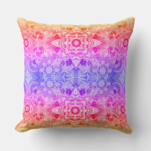 Kaleidoscopische mandala in blauw, geel en roze kussen