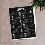 Kalender 2024 - zwart-wit offsetnamen briefkaart<br><div class="desc">Een kalender van 2024 in zwart-wit - maar een niet-traditionele look met een modern lettertype en namen aan de zijkant gecompenseerd.</div>