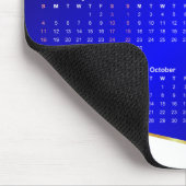 Kalender 2025 op blauwe golf achtergrond muismat (Hoek)