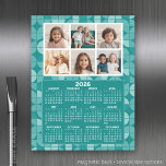Kalender met 6 foto - blauwgroen mcm patroon magnetisch uitwisbaar vel<br><div class="desc">Een zeer handig item voor school of thuis kantoor. Dit shows een volledig jaar uitzicht van alle data. Een kalender die op een magneet wordt afgedrukt, combineert praktische bruikbaarheid met gemak en transformeert een essentiële werkruimte in een tijdbeheertool. Dit innovatieve ontwerp is voorzien van een volledige of maandelijkse kalender-indeling die...</div>