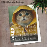 Kalender met schattige kat gekleed in geel briefkaart<br><div class="desc">Een moderne en basic kalender 2025 met een leuke kattenfoto.</div>