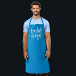 Kali Orexi Grieks blauw Schort<br><div class="desc">Of je nu in de keuken van de kerk bent voor het Griekse voedselfestival of thuis een feest kook, dit Grieks blauw platform met wit Grieks type is perfect voor elke Griekse chef. De woorden "ξ", "kali orexi", dat wil zeggen het equivalent van de linteetlust", zijn in het moderne, penseelGriekse...</div>