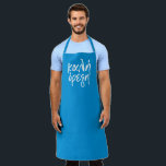 Kali Orexi Grieks blauw Schort<br><div class="desc">Of je nu in de keuken van de kerk bent voor het Griekse voedselfestival of thuis een feest kook, dit Grieks blauw platform met wit Grieks type is perfect voor elke Griekse chef. De woorden "ξ", "kali orexi", dat wil zeggen het equivalent van de linteetlust", zijn in het moderne, penseelGriekse...</div>