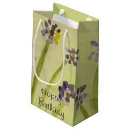 Kalkgroen en paarse floraal klein cadeauzakje