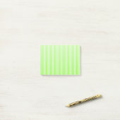 Kalkgroene snoepjes strepen post-it® notes (Op bureau)