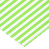 Kalkgroene strepen en witte snoepjes tafelkleed (Gekanteld)