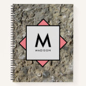 Kalksteen Fossielen met Jouw naam en Monogram op Notitieboek (Voorkant)