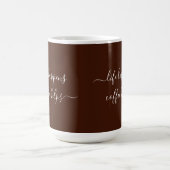 Kalligrafie Aangepaste Tekst Leven Gebeurt Koffie Koffiemok (Center)