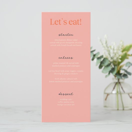 Kalligrafie Elegante Beige Bruiloft Menu Kaarten (Staand voorkant)