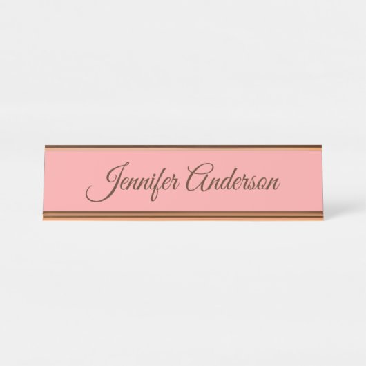 Kalligrafie Elegante Pastel Rood Gepersonaliseerde Bureau Naambordje (Voorkant)