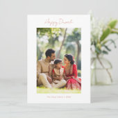 Kalligrafie Happy Diwali Familie Foto Koper Roos Feestdagenkaart (Staand voorkant)