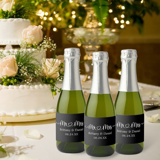 Kalligrafie Hart Mr. en Mrs. Wedding Black Sparkling Wijnetiket