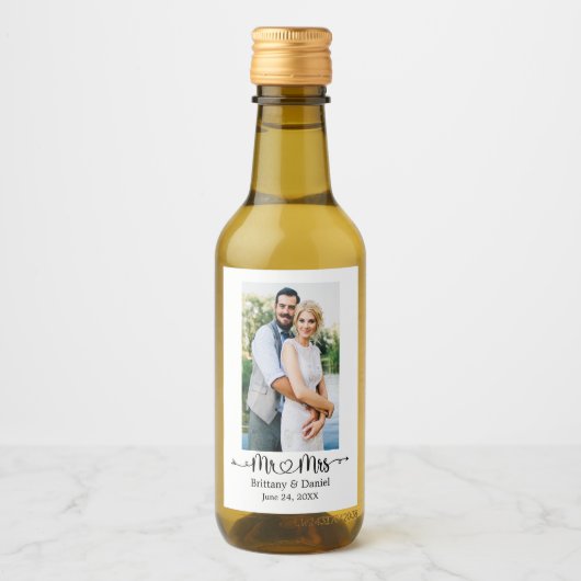 Kalligrafie Hart Mr. en Mrs. Wedding Mini Wijn Etiket (Voorkant)