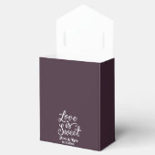Kalligrafie Liefde is zoet in zwarte Cherry kleur Bedankdoosjes (Geopend)