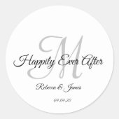Kalligrafie Monogrammed Gelukkig Ooit Na Huwelijk Ronde Sticker (Voorkant)