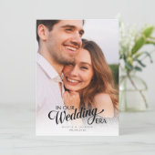 Kalligrafie Script Foto Bruiloft Save The Date (Staand voorkant)