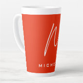 Kalligrafie stijlvol rood wit monogram jouw naam latte mok (Linkerhoek)
