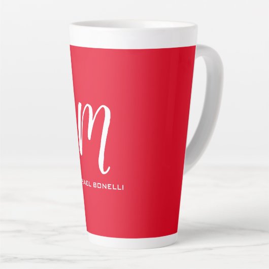 Kalligrafie stijlvol rood wit monogram jouw naam latte mok (Rechterhoek)