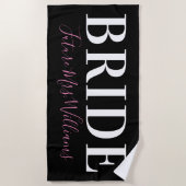 Kalligrafie Toekomstige Mevrouw Naam Bruid Roze Zw Strandlaken (Voorkant)