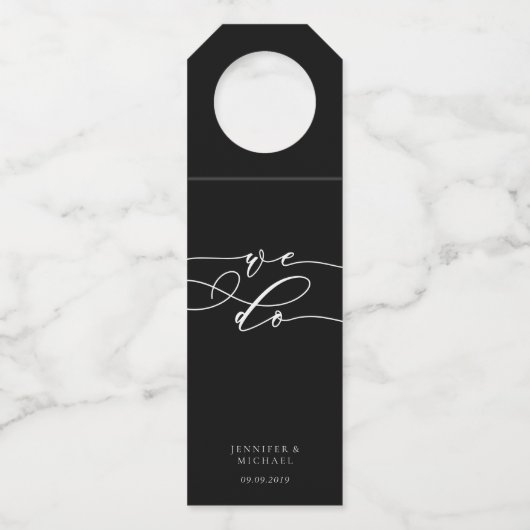 Kalligrafie Zwart Eenvoudig Minimaal Wij Doen Flessenhanger (Voorkant)