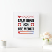 Kalm aan en gebruik Medkit Vierkante Klok (Huis)