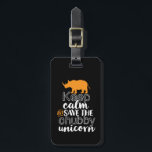 Kalm bewaren Bespaar de Chubby Unicorn Rhino Dier Bagagelabel<br><div class="desc">Hou je rustig en bespaar de koebyeenhoorn. Maak een geweldig cadeau voor hem of haar. De activiste die van dieren houdt, neushoorns, gepassioneerd om de neushoorn te beschermen tegen wreedheid, steun geven aan adoptieprogramma's voor gezelschapsdieren, tegen illegale jacht, stroperij van olifantenstammen of vernietiging van de habitat van dieren. Degenen die...</div>
