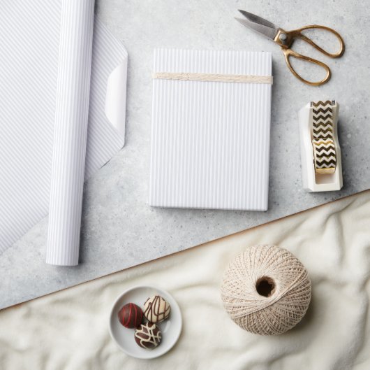 Kalm grijs minimalistisch verticale lijnen cadeaupapier (Crafts)